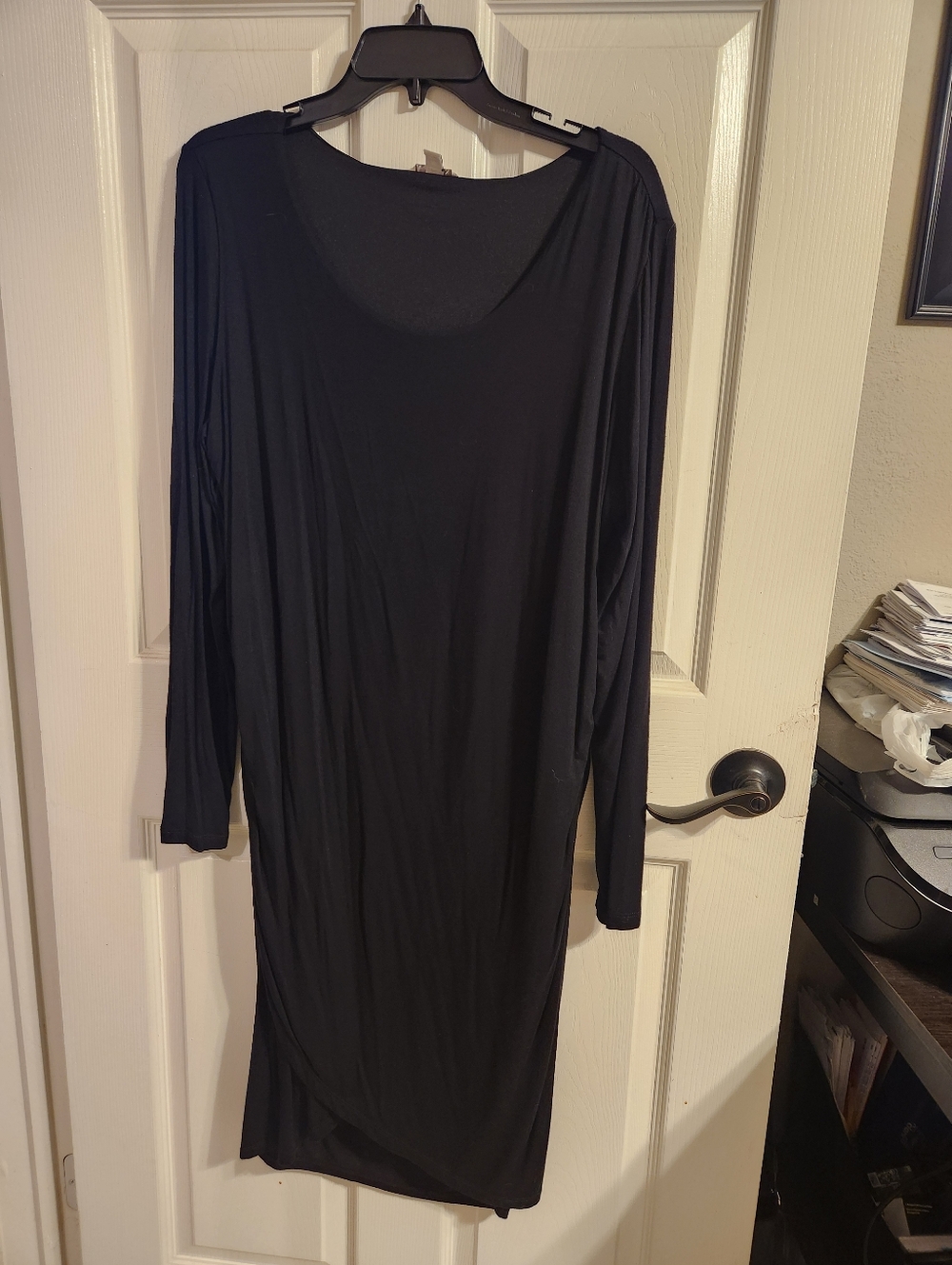 Cato Black Long Sleeve Scoop-Neck Midi Dress